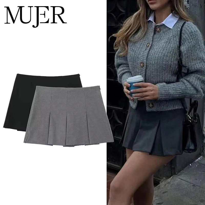 Black Pleated High Waist Shorts