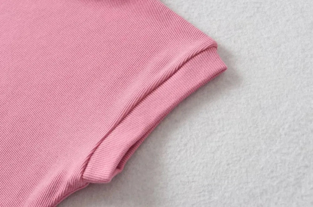 Women's Sleeveless Solid Turtleneck Top