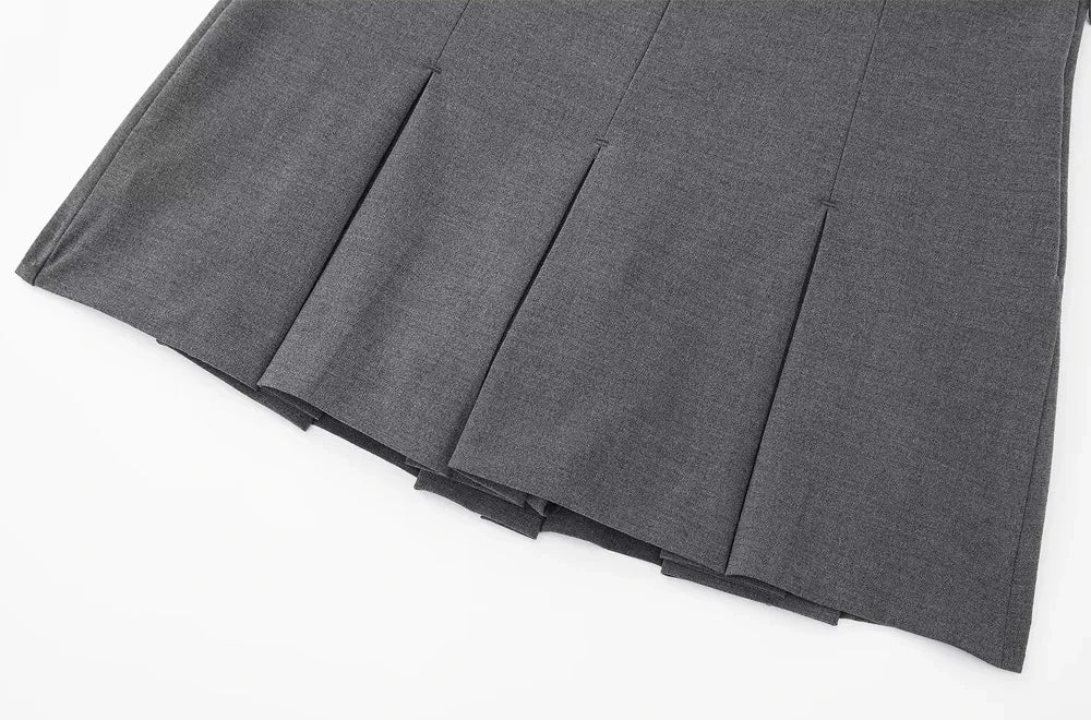 Black Pleated High Waist Shorts