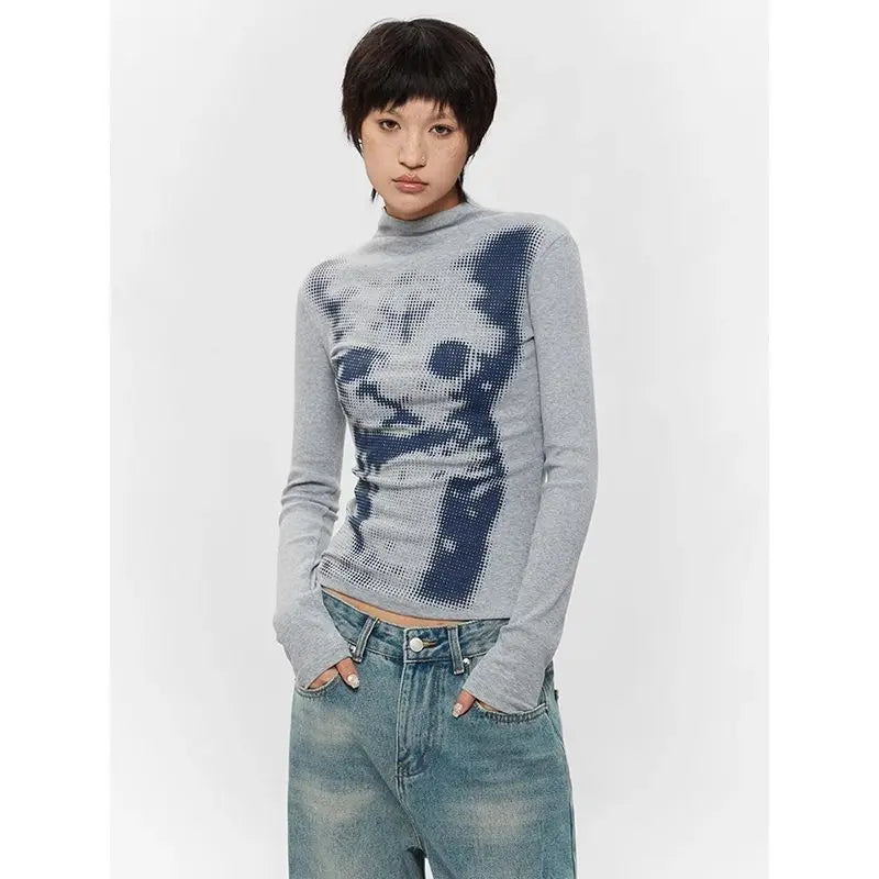 Women's Cat Graphic Long Sleeve Tee