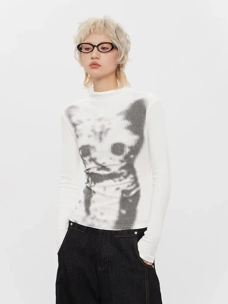 Women's Cat Graphic Long Sleeve Tee